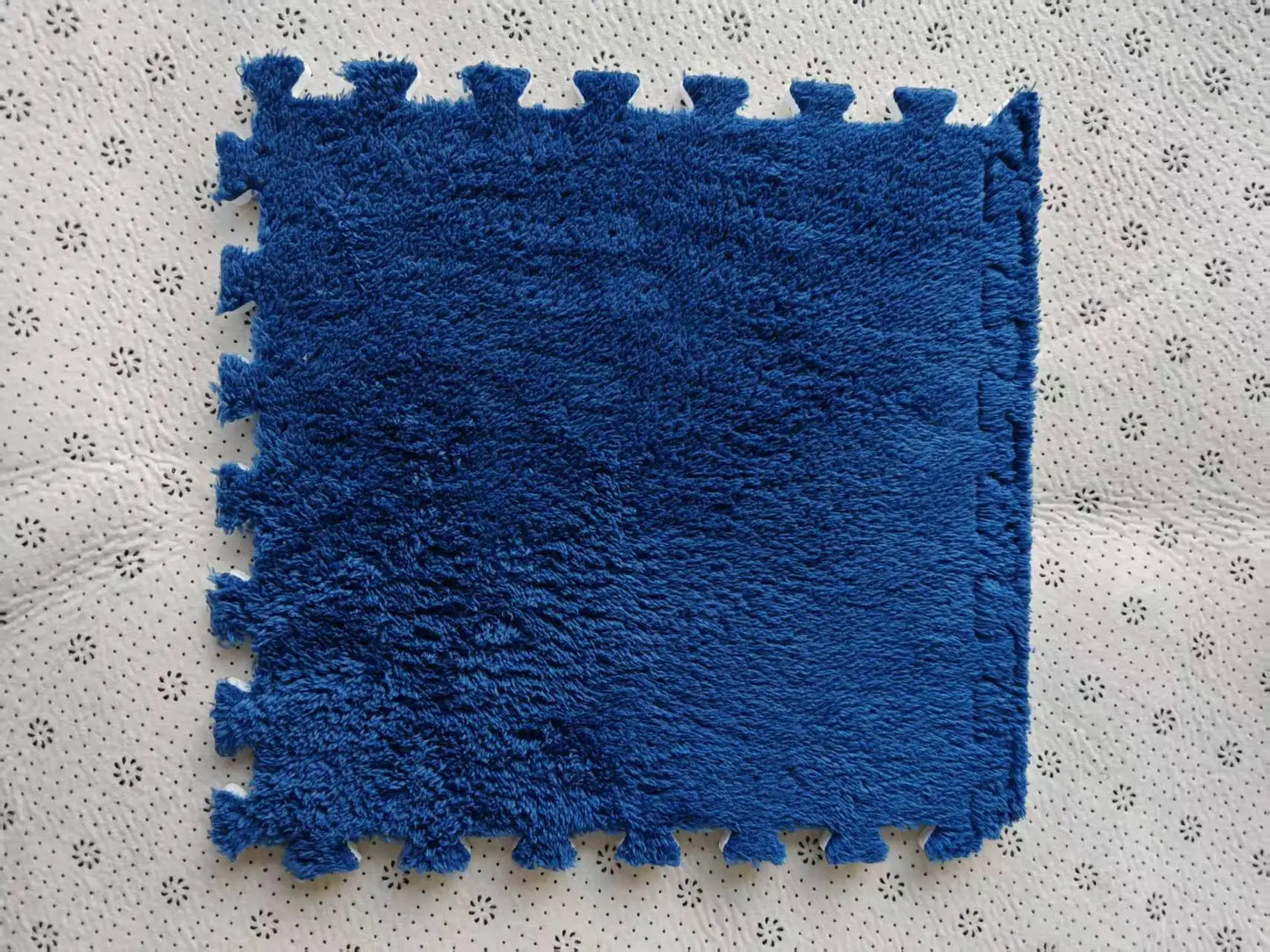 Soft Plush Carpet Interlocking Tiles